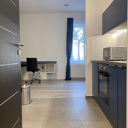 Ferienwohnung Jogasz Street - A. Apartman Pécs Exterior foto