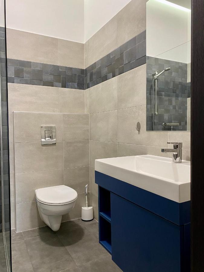 Ferienwohnung Jogasz Street - A. Apartman Pécs Exterior foto